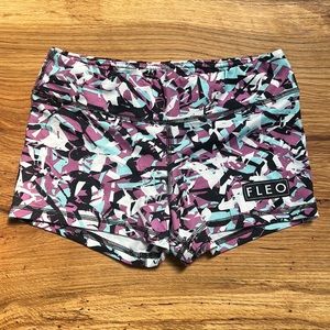 FLEO purple & black shorts sz Small